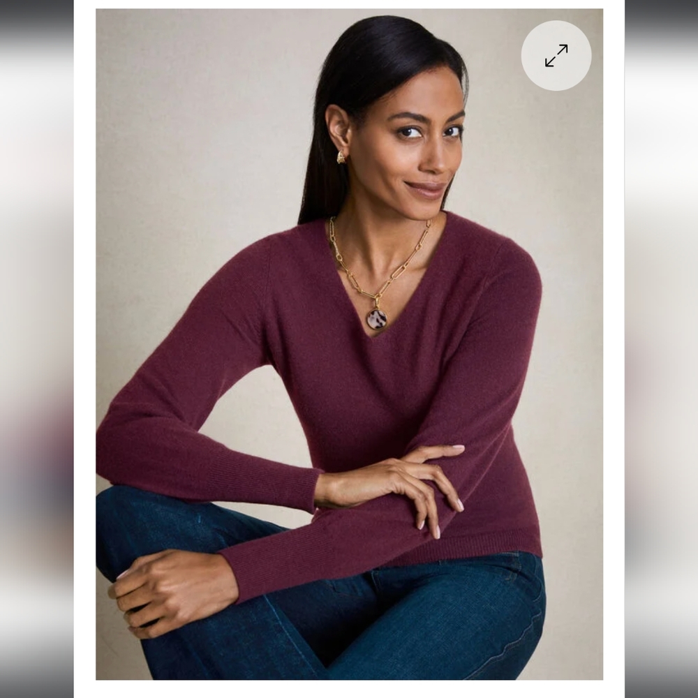 Like new! Talbot's 100% cashmere burgandy v neck balloon sleeve sweater